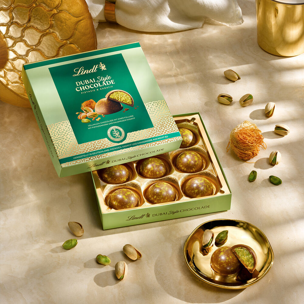 Dubai Style Chocolate Pralines 90g image number null